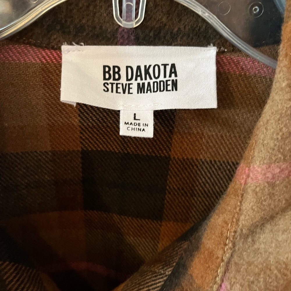 NWOT BB Dakota by Steve Madden Plaid Boxy Shacket - Picture 6 of 7